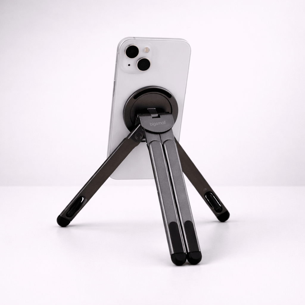 MagPivot Stand