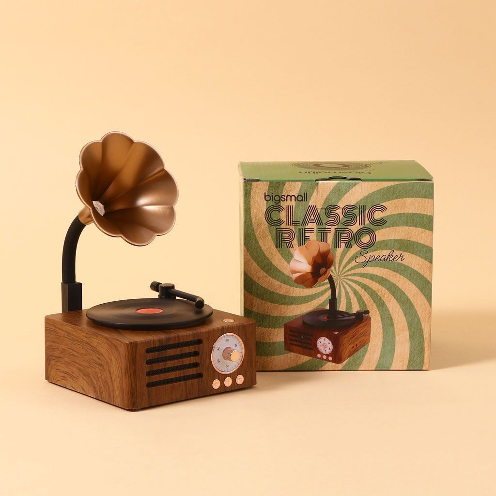 Retro Gramophone Bluetooth Speaker with Rotating Disc